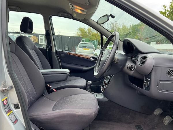Used Mercedes-Benz A-Class 2004 for sale - 76152959: Photo 9