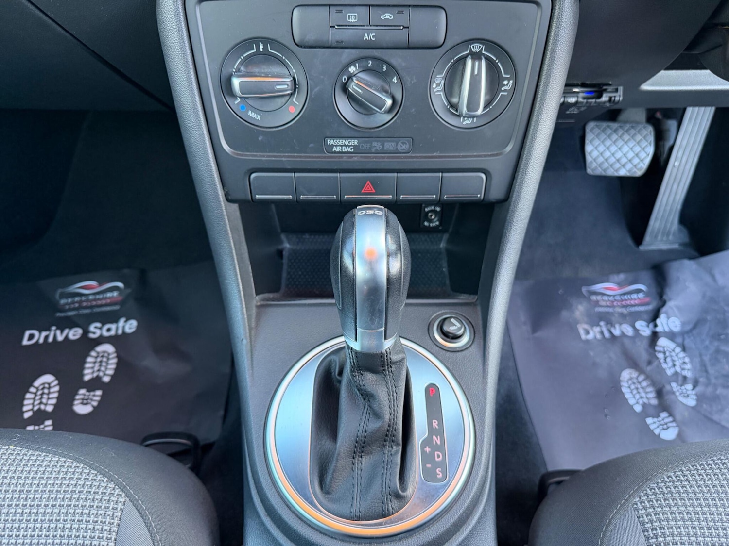 Used Volkswagen Beetle for sale - 77440613: Photo 15