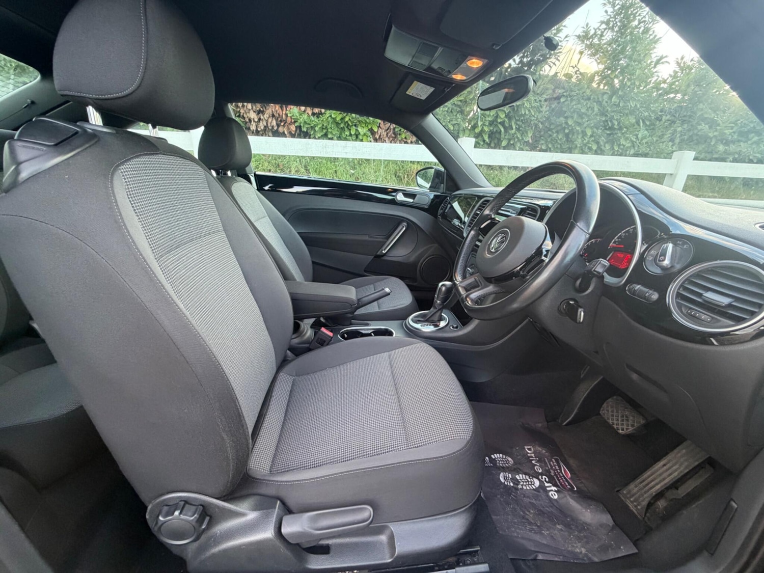 Used Volkswagen Beetle for sale - 77440613: Photo 17