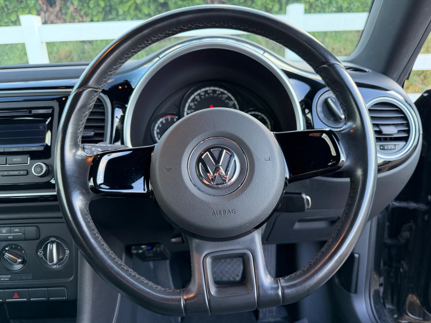 Used Volkswagen Beetle for sale - 77440613: Photo 24