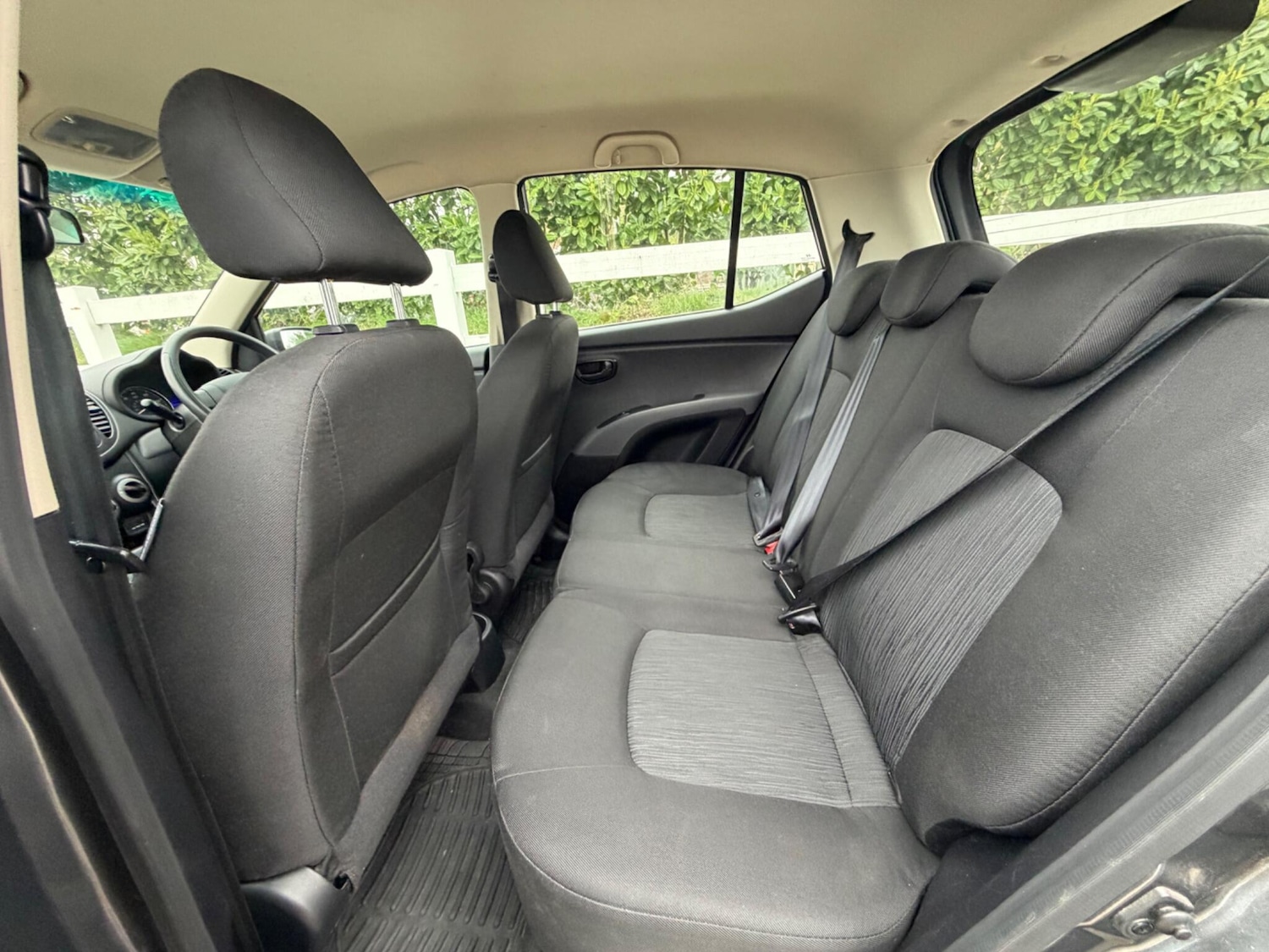 Used Hyundai i10 for sale - 77683360: Photo 19