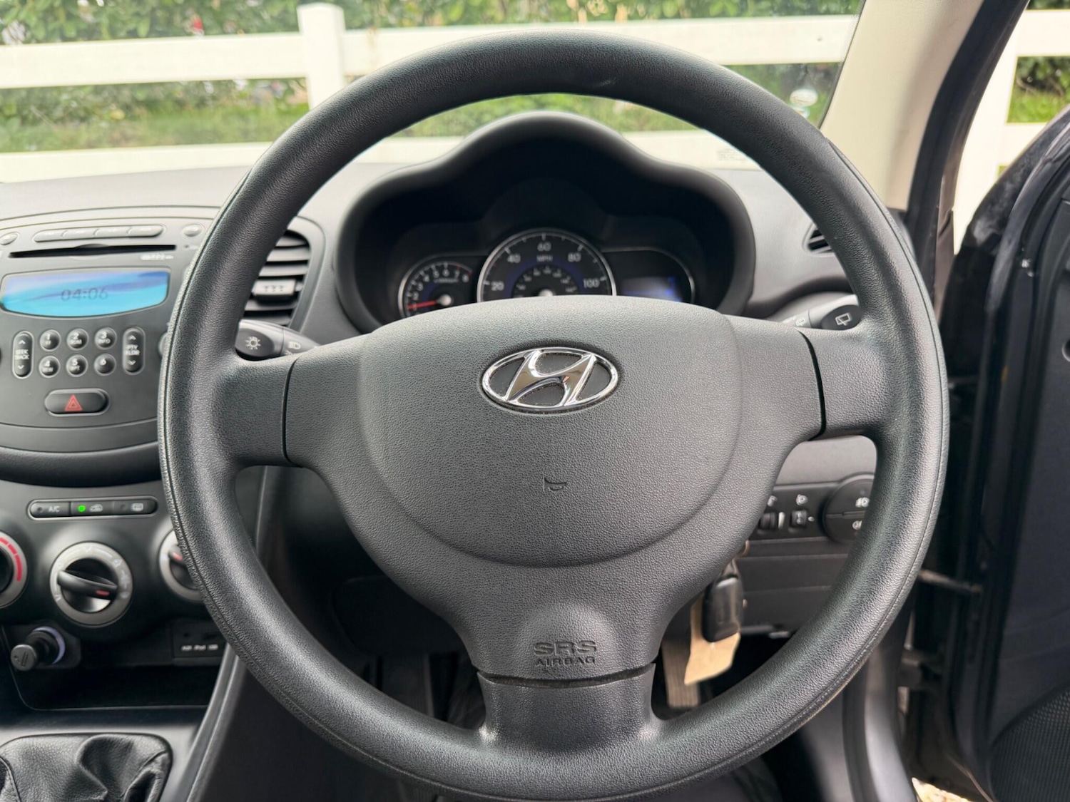 Used Hyundai i10 for sale - 77683360: Photo 27