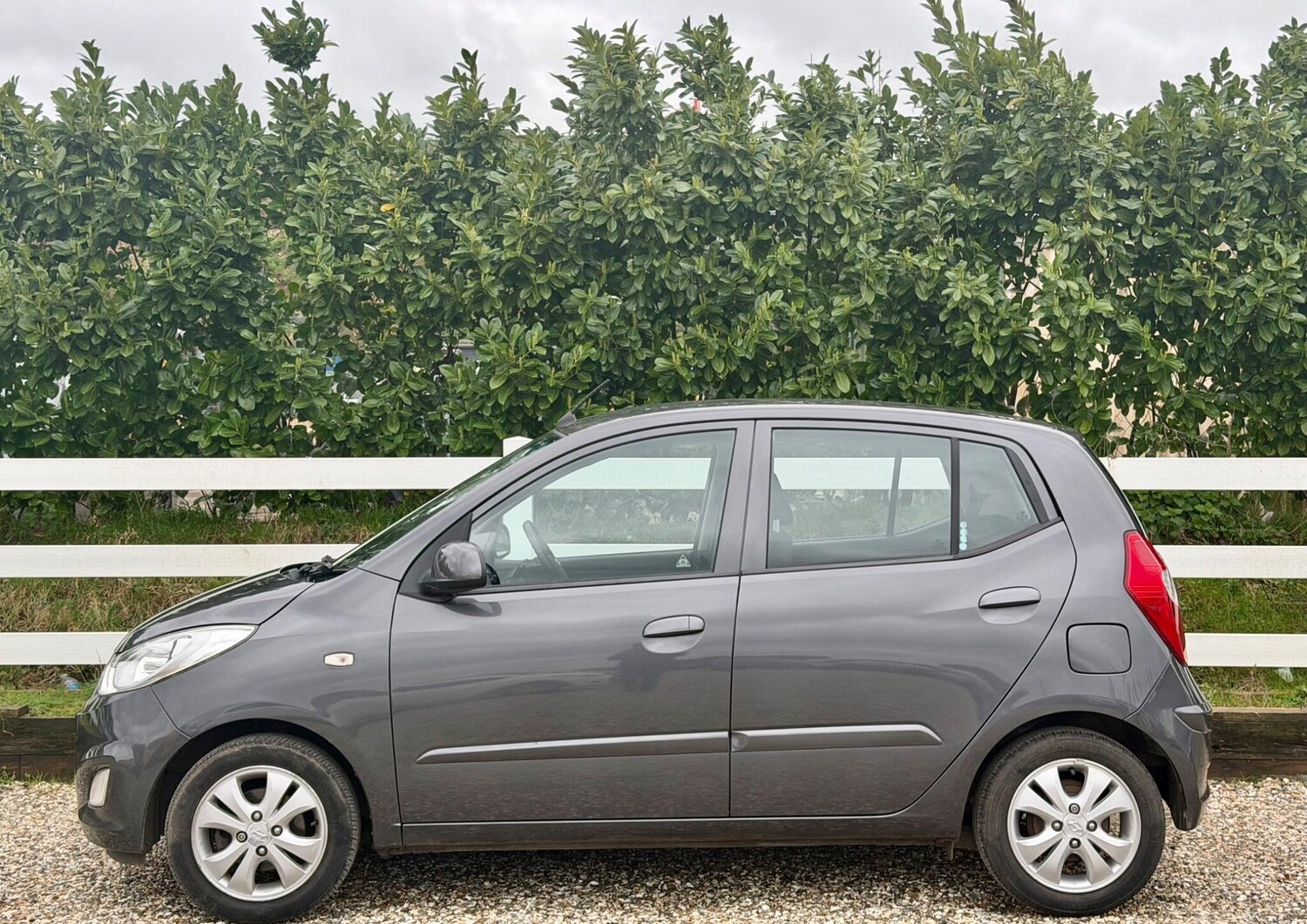 Used Hyundai i10 for sale - 77683360: Photo 9
