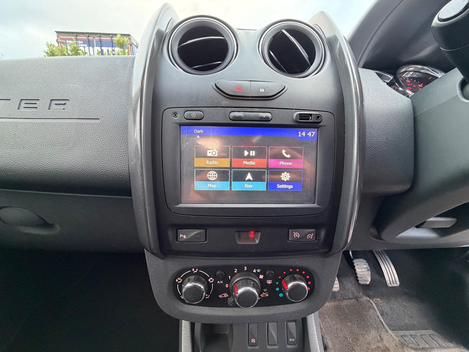 Used Dacia Duster 2016 for sale - 76996979: Photo 21