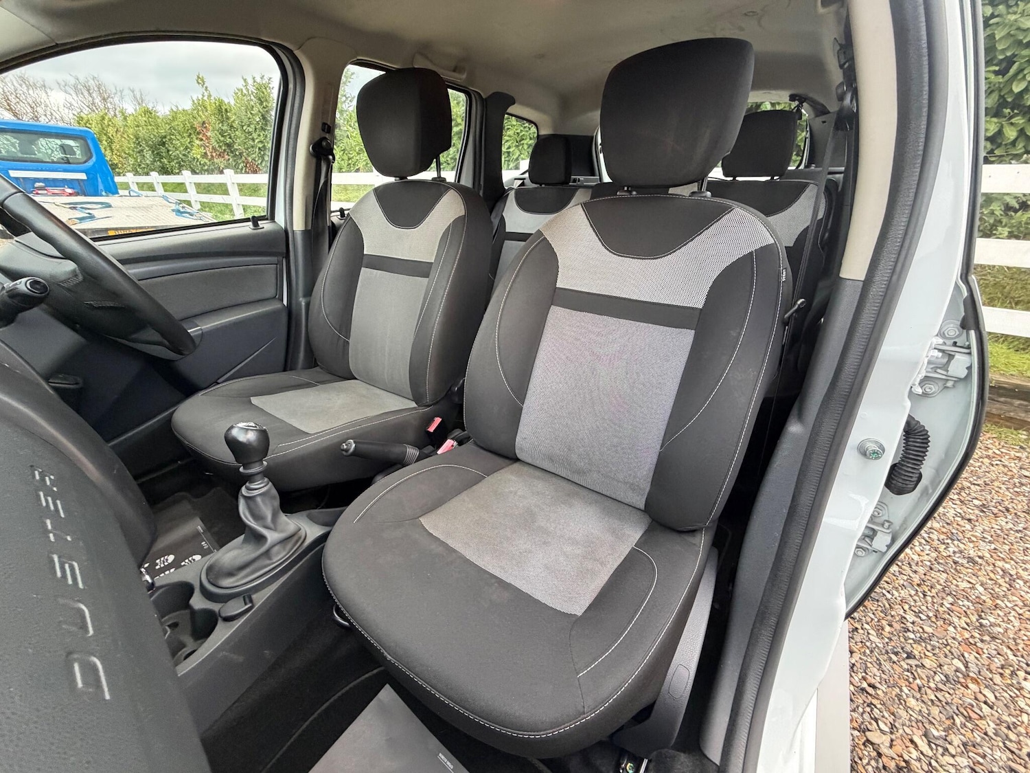 Used Dacia Duster 2016 for sale - 76996979: Photo 31