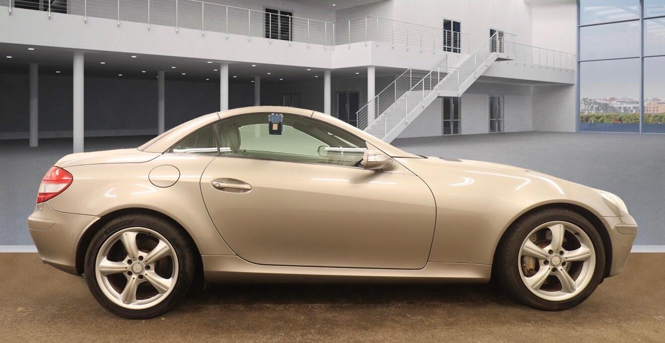 Used Mercedes-Benz SLK 2007 for sale - 76701169: Photo 4