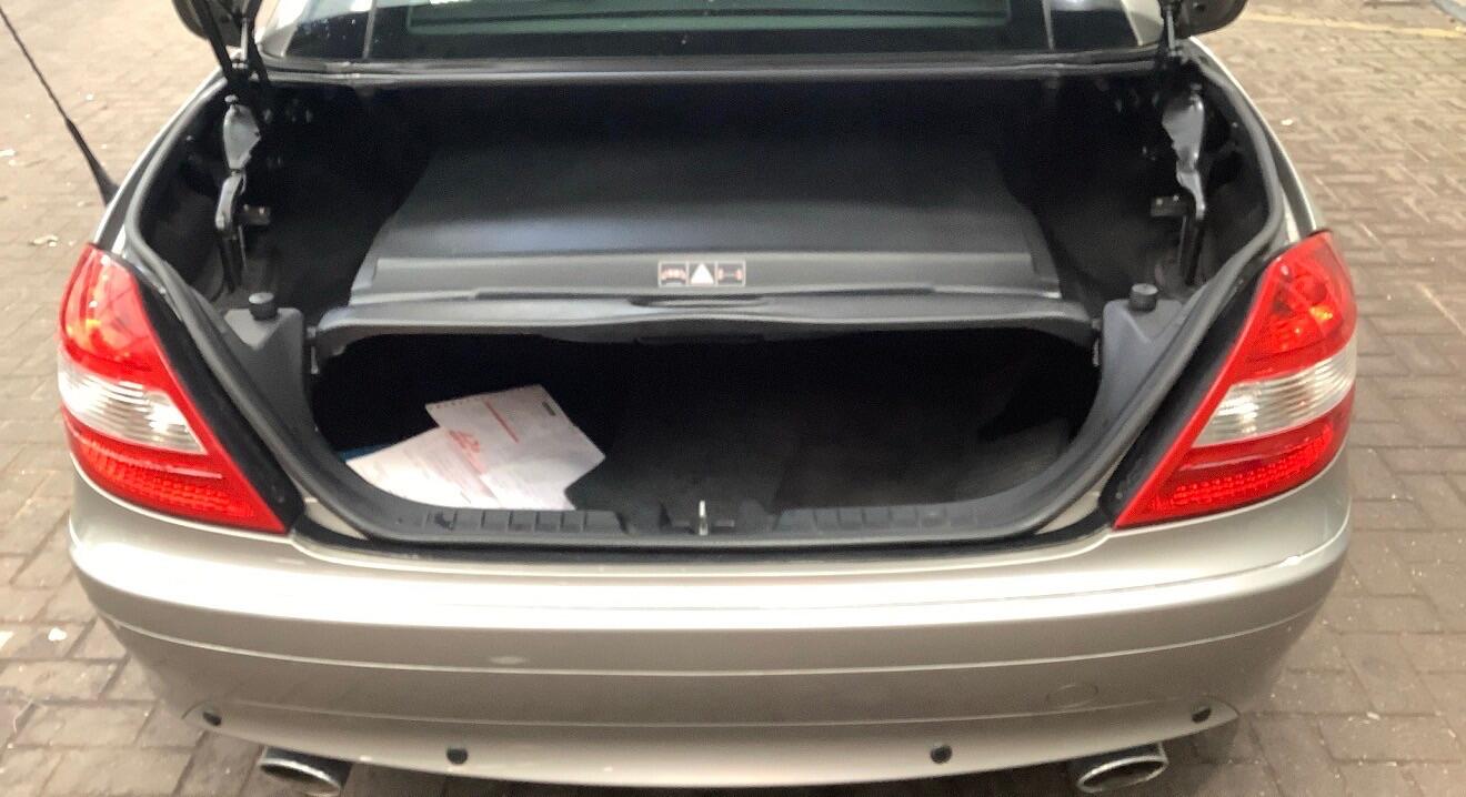 Used Mercedes-Benz SLK 2007 for sale - 76701169: Photo 9