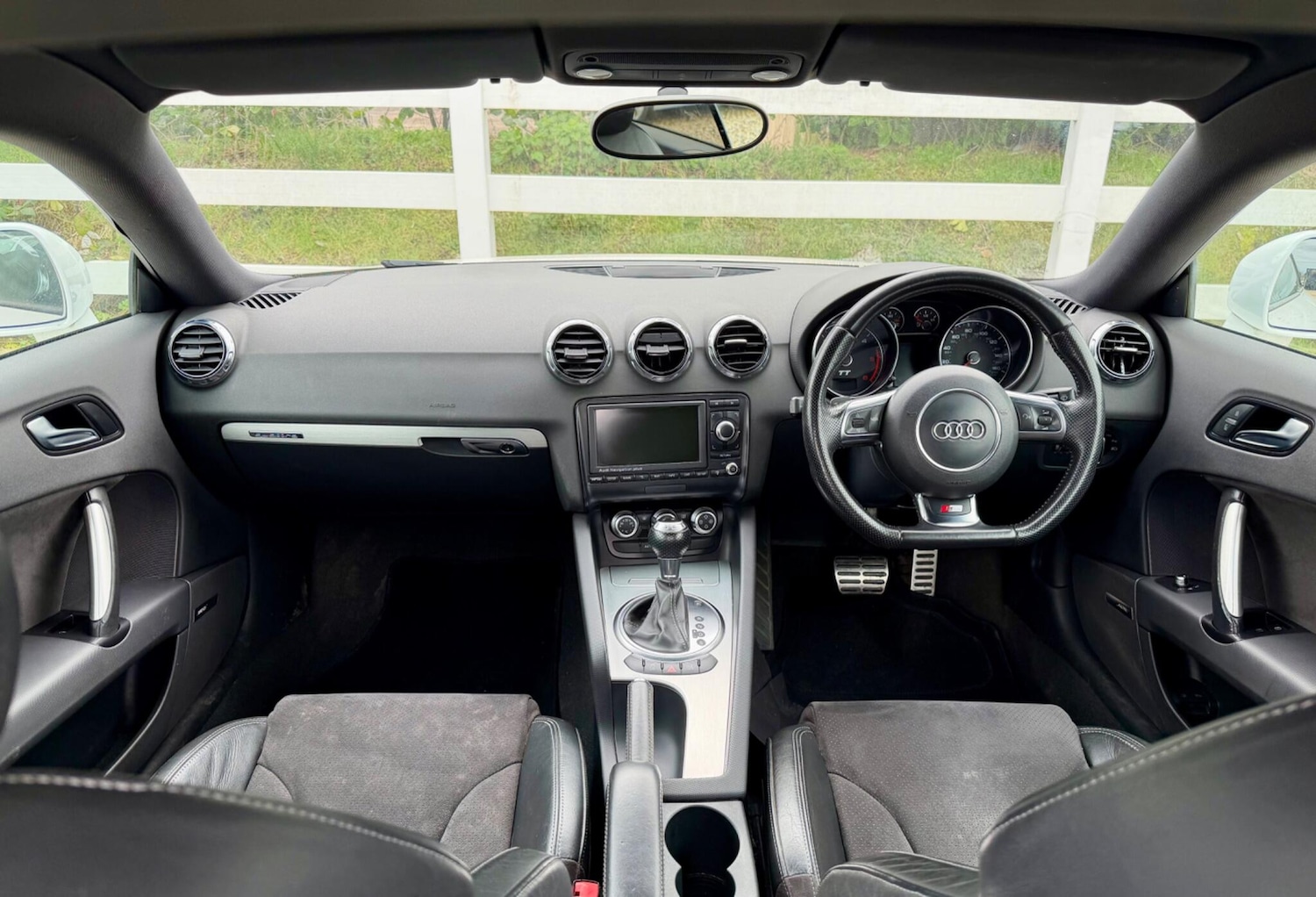 Used Audi TT 2012 for sale - 77696087: Photo 17