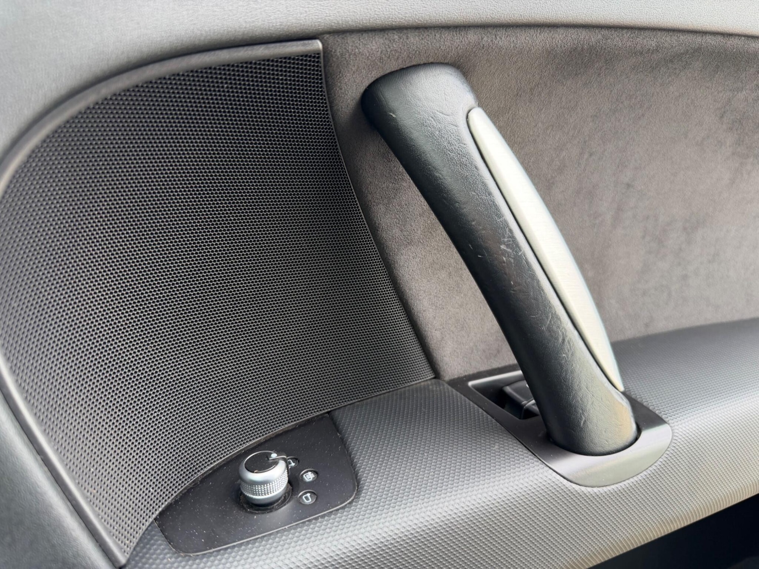 Used Audi TT 2012 for sale - 77696087: Photo 25