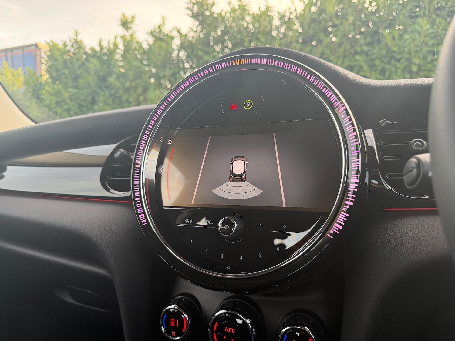 Used MINI Hatch 2024 for sale - 76597136: Photo 14