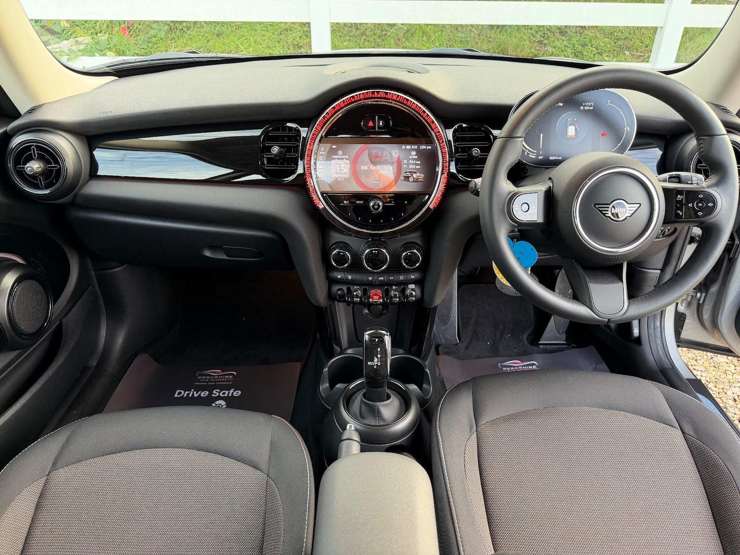 Used MINI Hatch 2024 for sale - 76597136: Photo 18