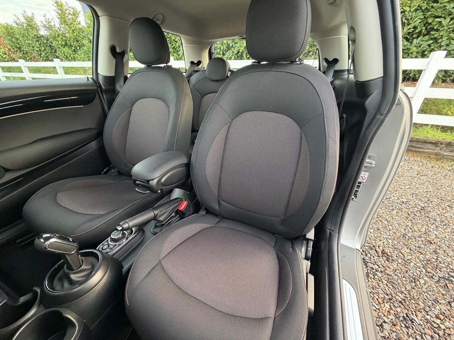 Used MINI Hatch 2024 for sale - 76597136: Photo 33