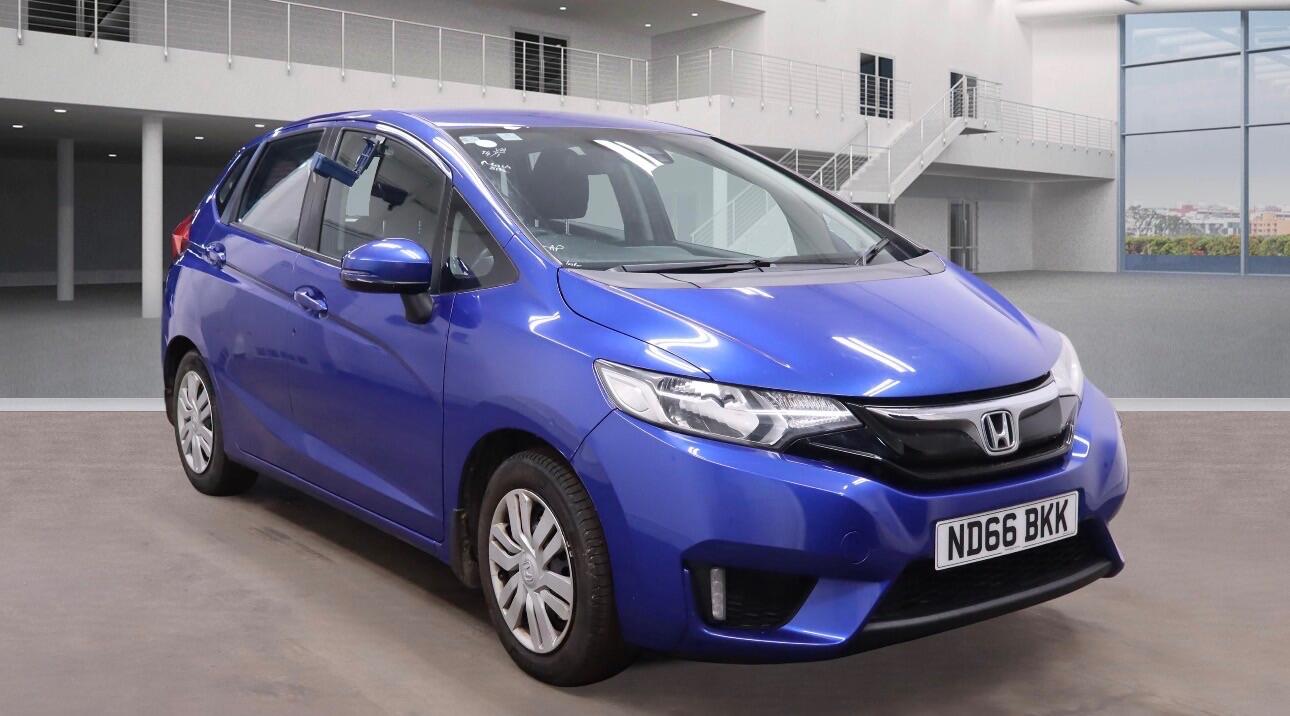 Used Honda Jazz 2016 for sale - 77330529: Photo 1