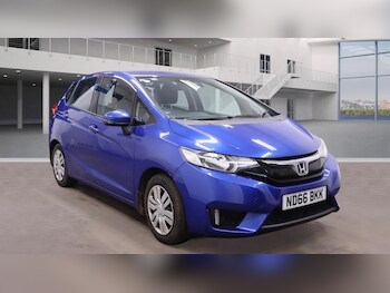 Used Honda Jazz 2016 for sale - 77330529: Photo