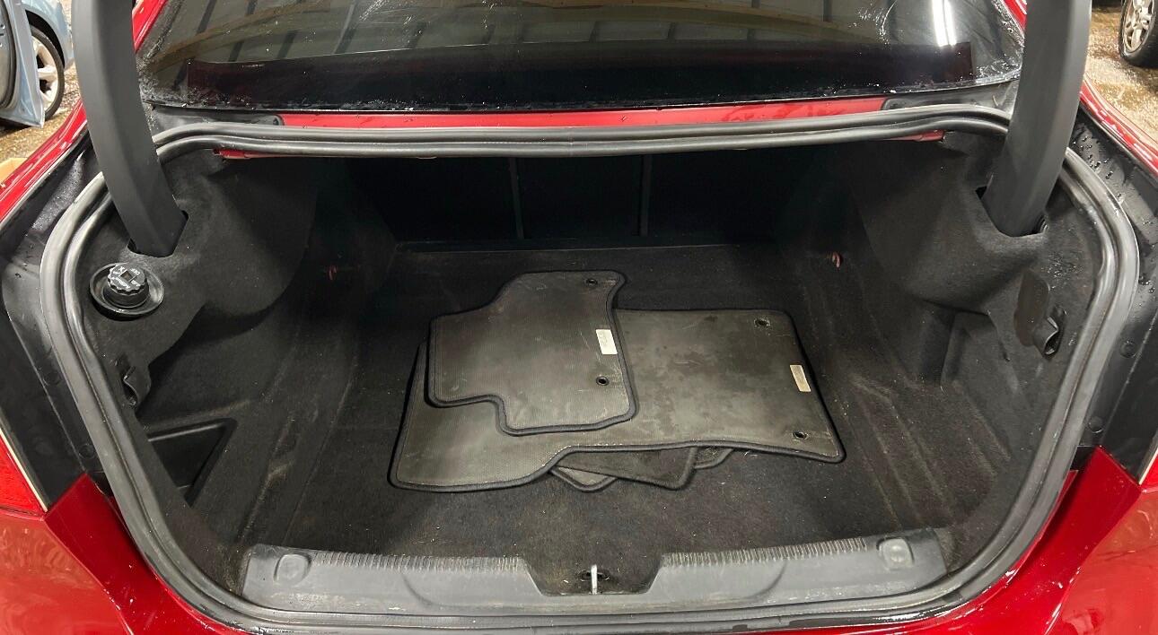 Used Jaguar XE 2015 for sale - 77082133: Photo 10