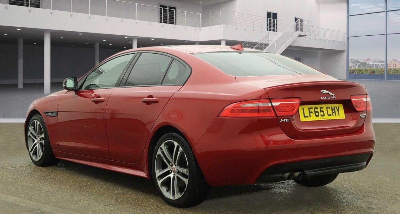 Used Jaguar XE 2015 for sale - 77082133: Photo 3