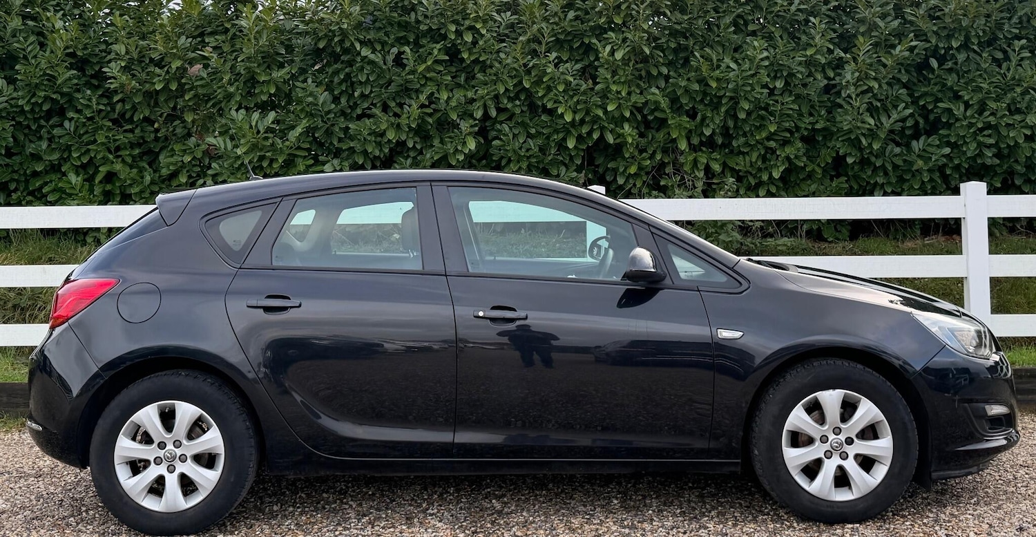 Used Vauxhall Astra 2015 for sale - 77029227: Photo 11