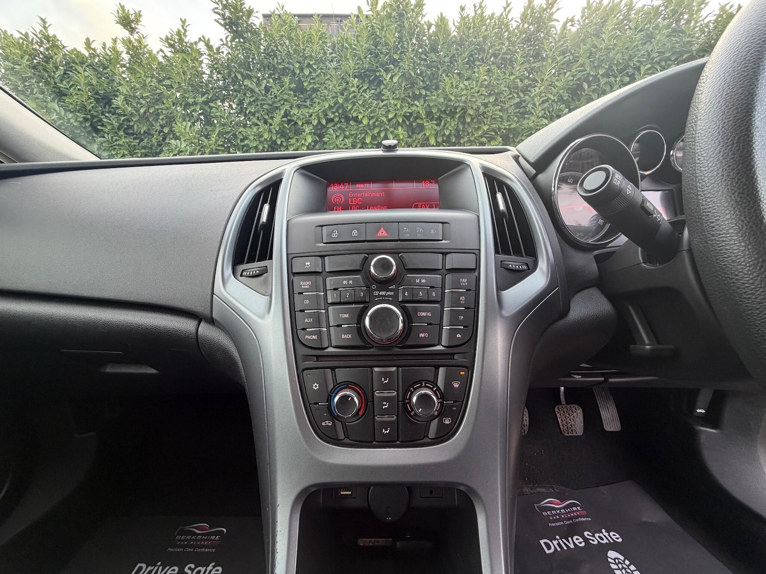 Used Vauxhall Astra 2015 for sale - 77029227: Photo 15