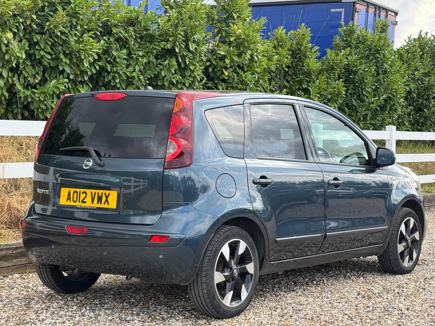 Vehicle 28