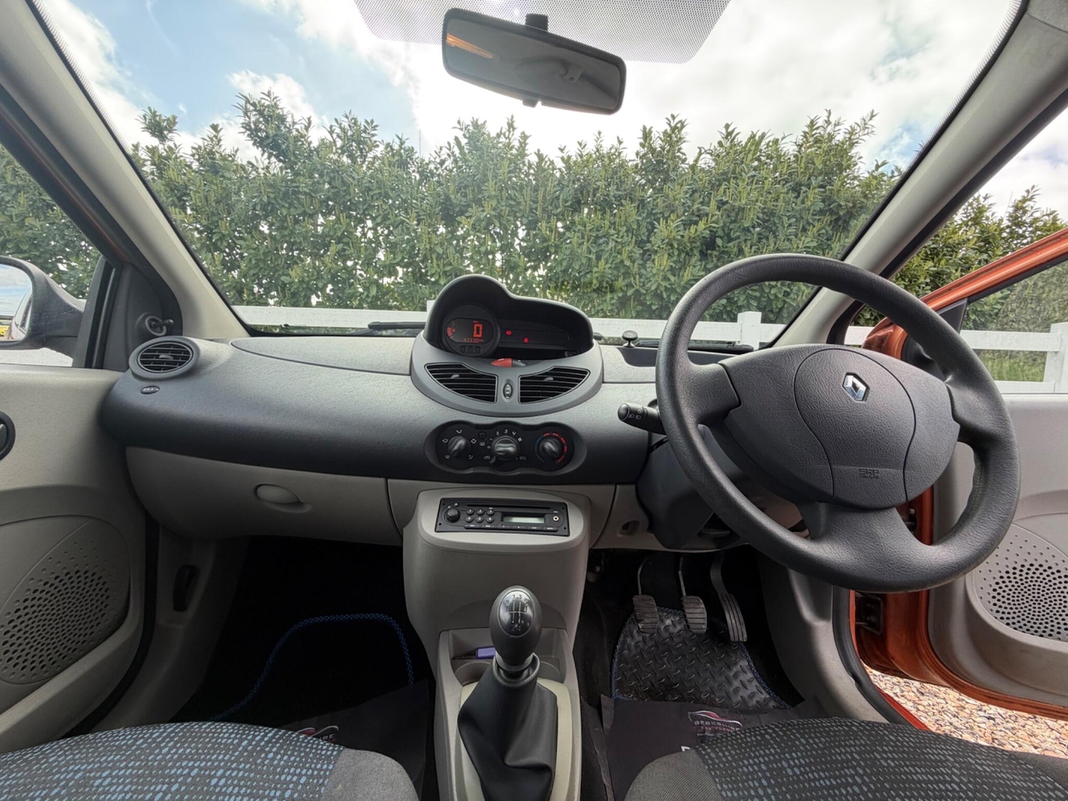 Used Renault Twingo 2010 for sale - 77926244: Photo 14