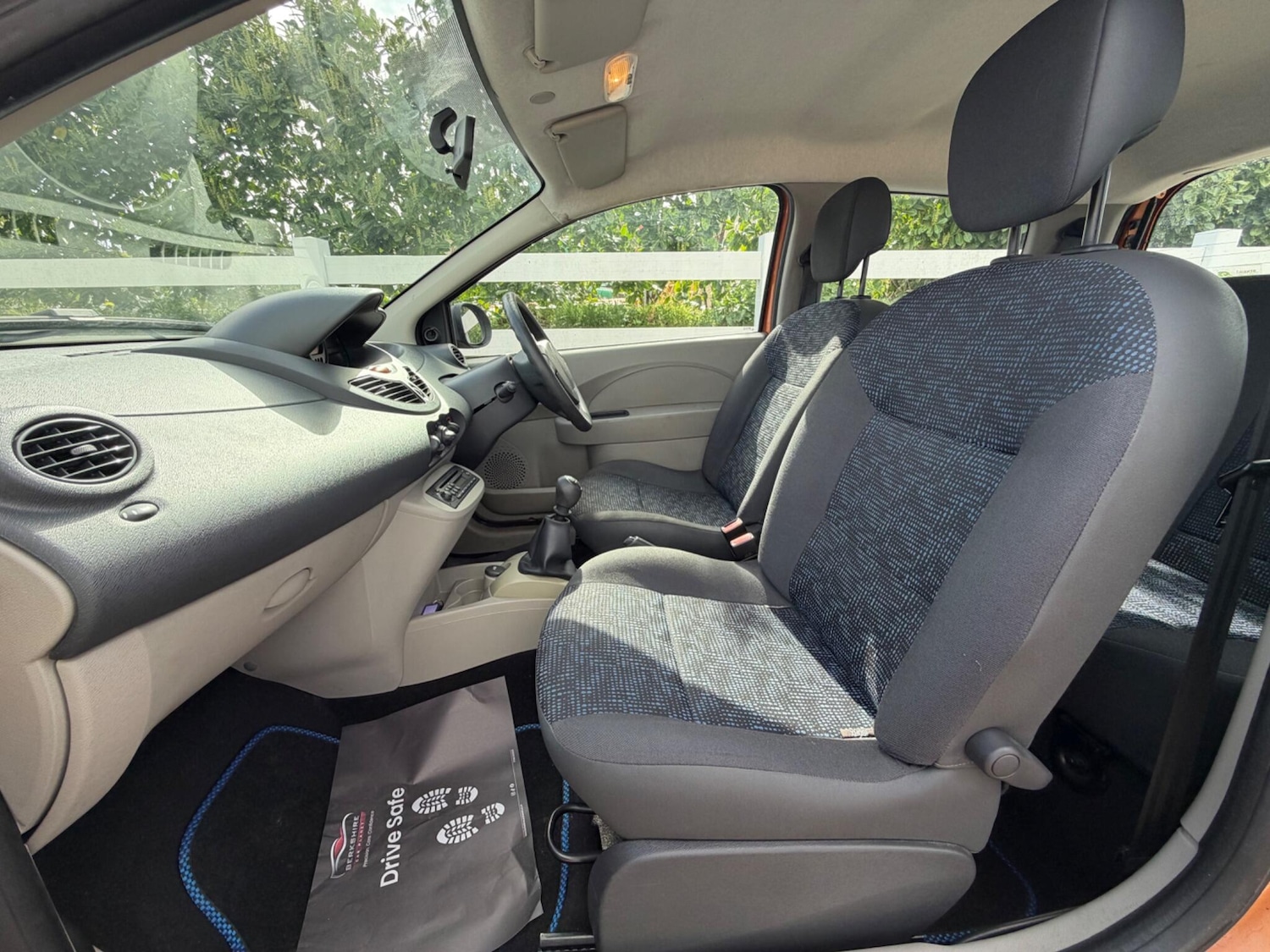 Used Renault Twingo 2010 for sale - 77926244: Photo 24