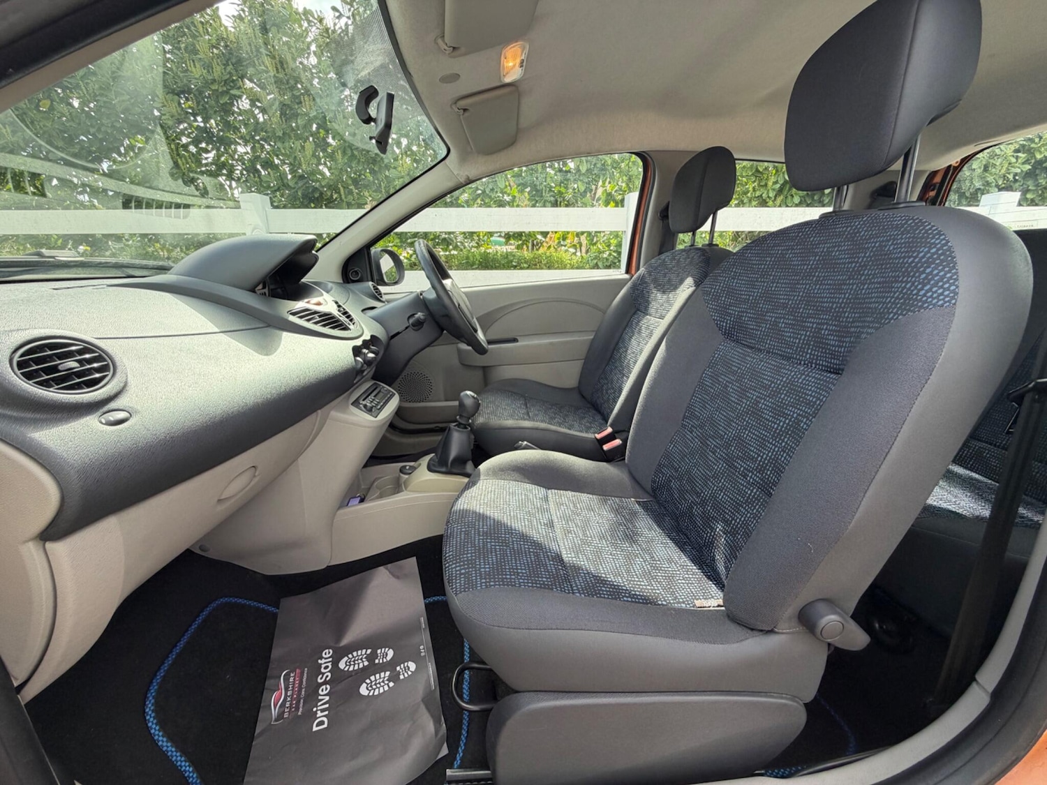 Used Renault Twingo 2010 for sale - 77926244: Photo 25