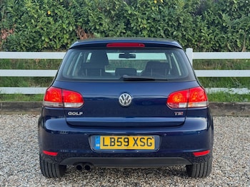 Used Volkswagen Golf 2010 for sale - 75928327: Photo