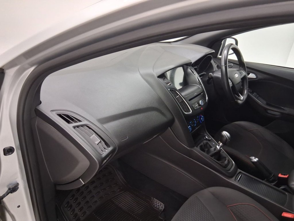 Used Ford Focus 2017 for sale - 77692516: Photo 13