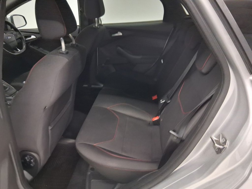 Used Ford Focus 2017 for sale - 77692516: Photo 15