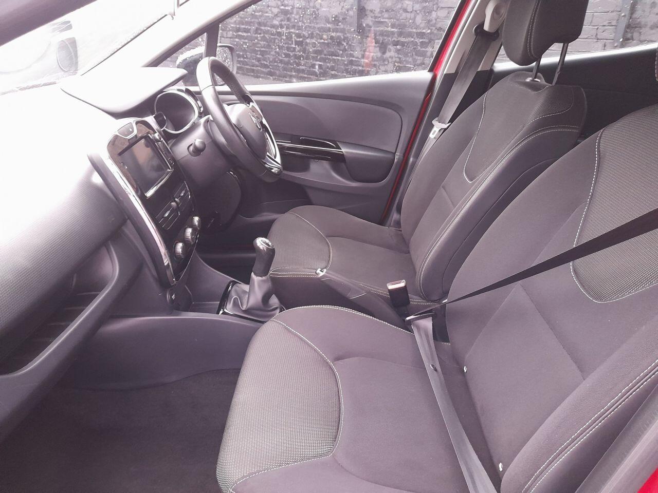 Used Renault Clio 2013 for sale - 76408588: Photo 14