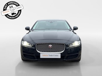 Used Jaguar XE 2016 for sale - 77820775: Photo