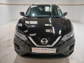 Used Nissan Qashqai 2017 for sale - 79221005: Photo