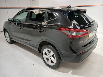 Used Nissan Qashqai 2017 for sale - 79221005: Photo