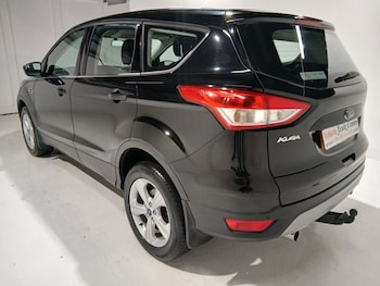 Used Ford Kuga 2015 for sale - 77355836: Photo