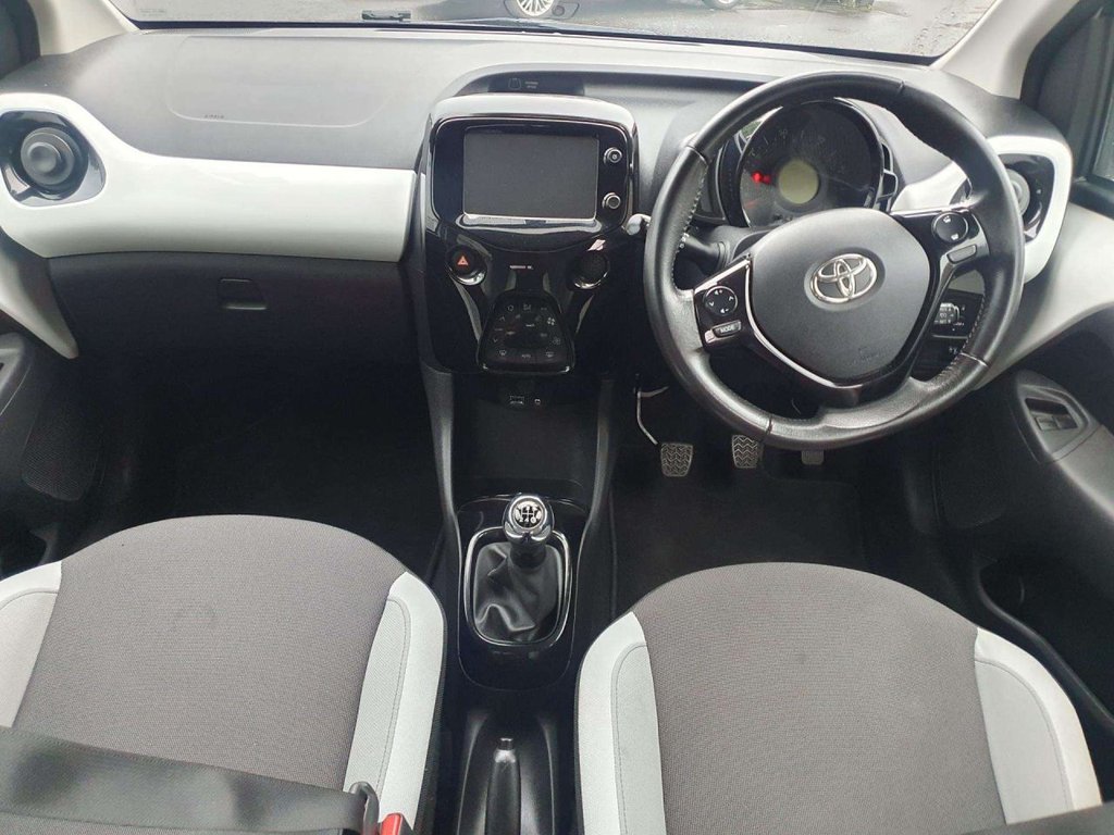 Used Toyota AYGO 2018 for sale - 77005399: Photo 10