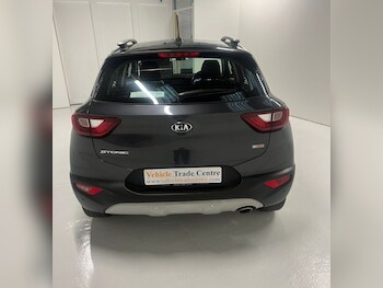 Used Kia Stonic 2018 for sale - 77200528: Photo