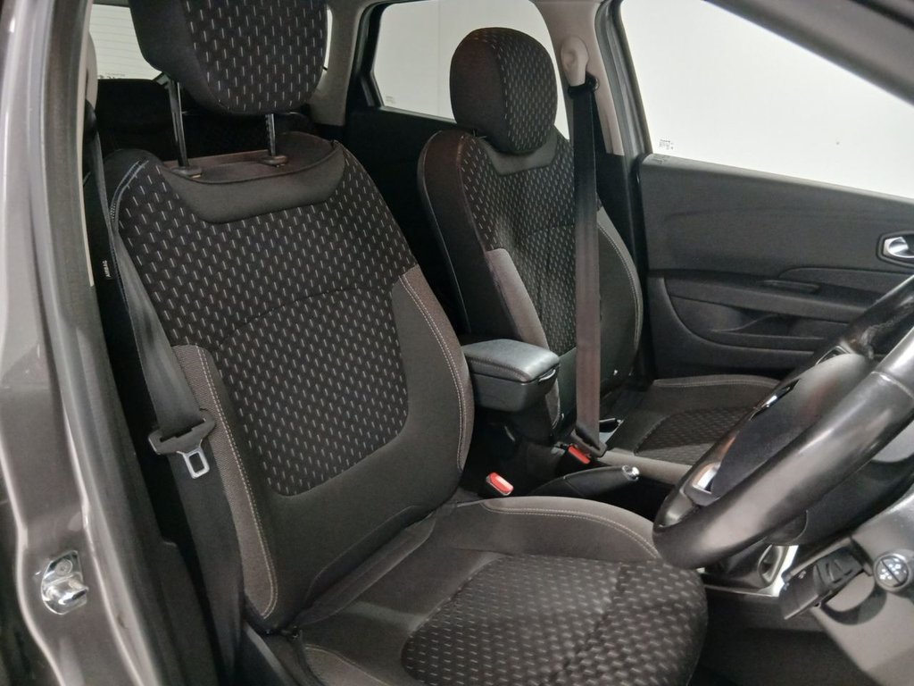 Used Renault Captur 2018 for sale - 77990601: Photo 14