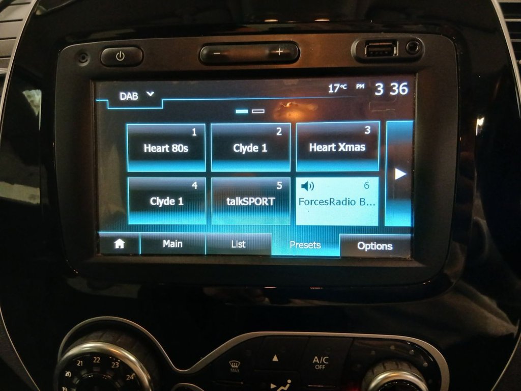 Used Renault Captur 2018 for sale - 77990601: Photo 16