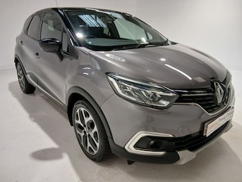 Used Renault Captur 2018 for sale - 77990601: Photo