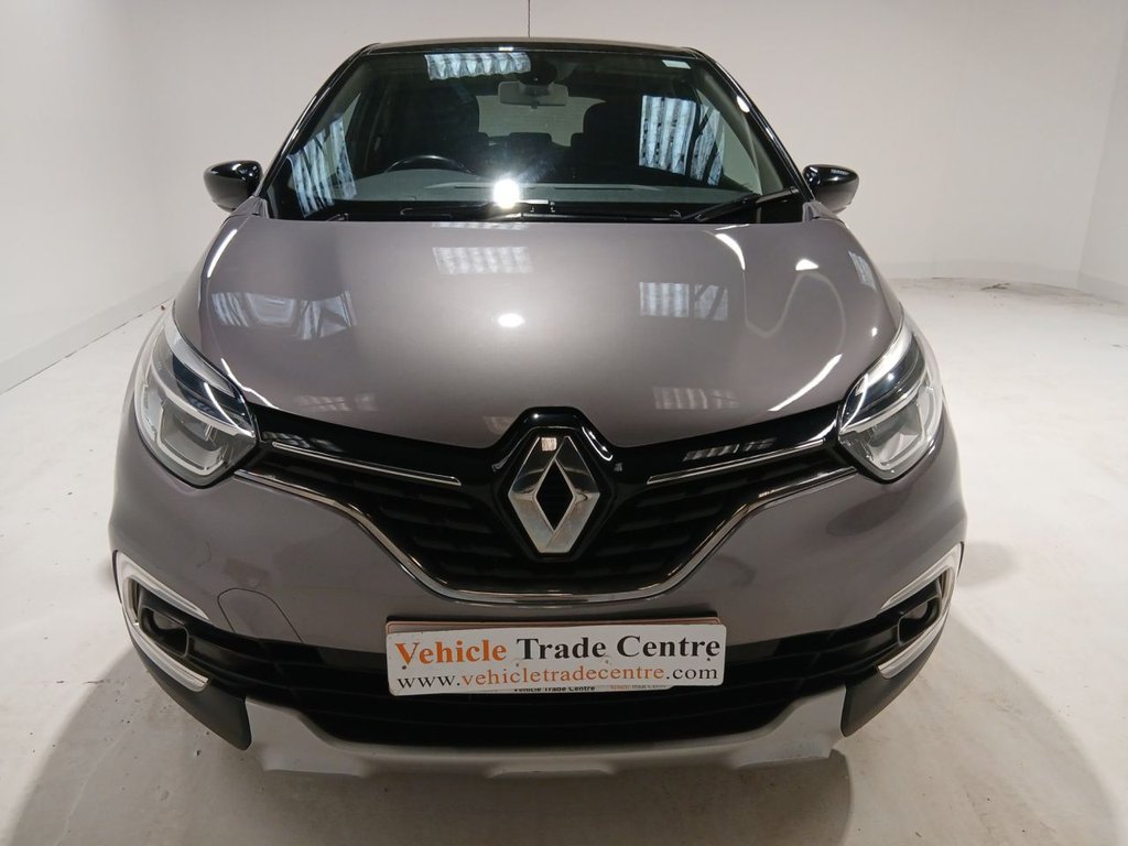 Used Renault Captur 2018 for sale - 77990601: Photo 2