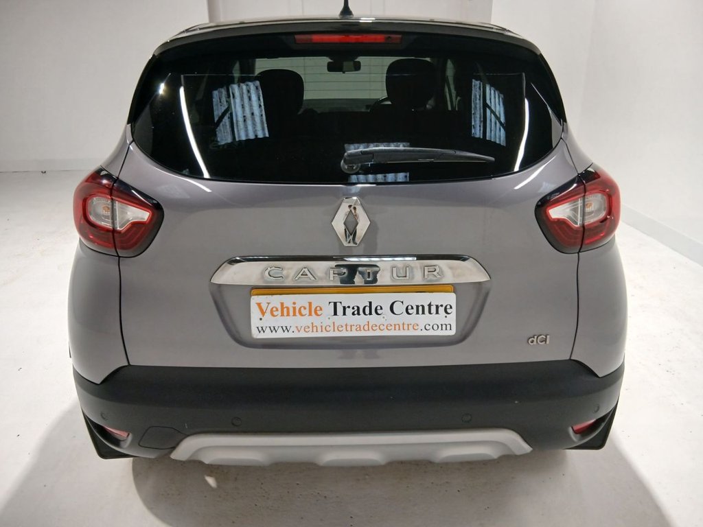 Used Renault Captur 2018 for sale - 77990601: Photo 5