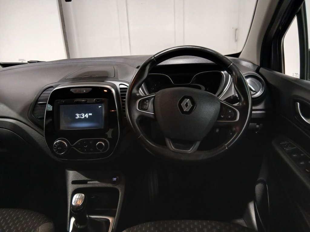 Used Renault Captur 2018 for sale - 77990601: Photo 9
