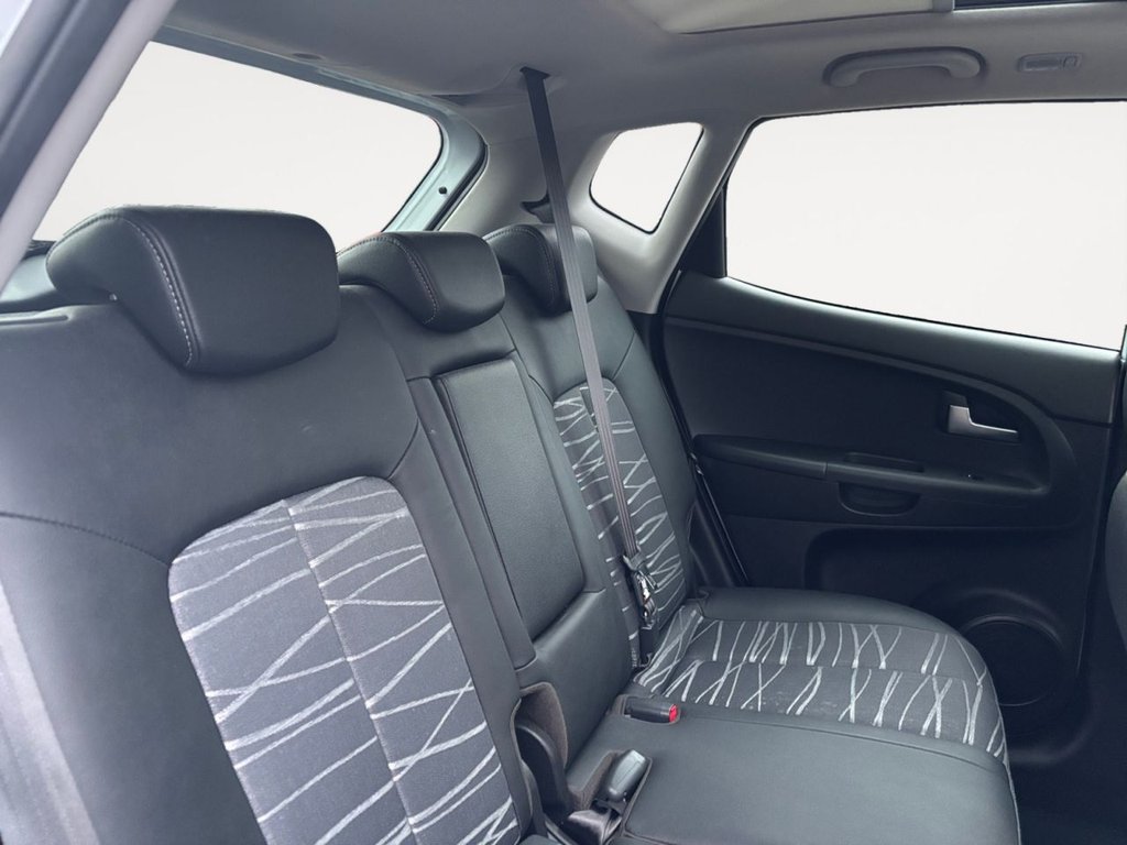 Used Kia Venga 2018 for sale - 78017506: Photo 4