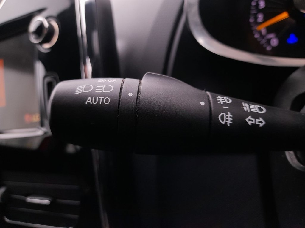 Used Renault Clio 2013 for sale - 77005391: Photo 16