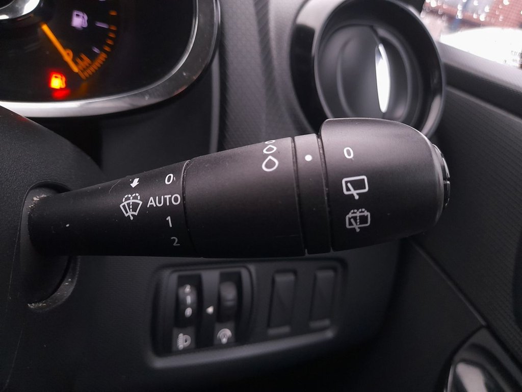 Used Renault Clio 2013 for sale - 77005391: Photo 17