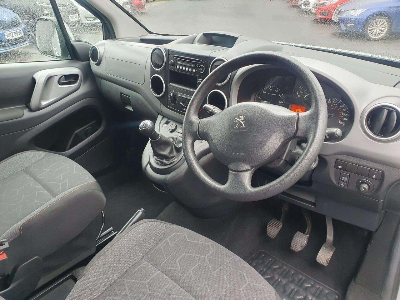 Used Peugeot Partner 2018 for sale - 76135953: Photo 11