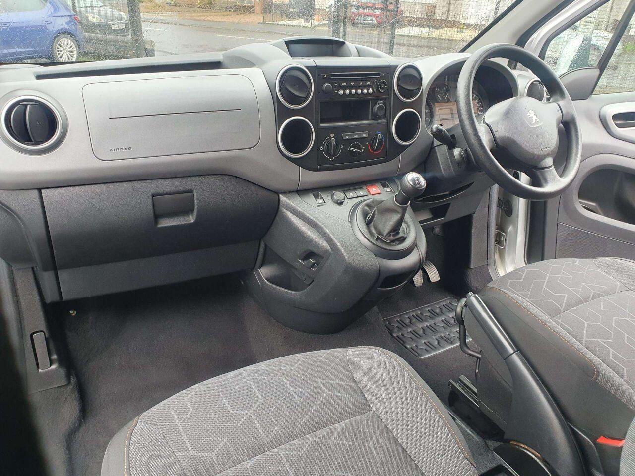 Used Peugeot Partner 2018 for sale - 76135953: Photo 20