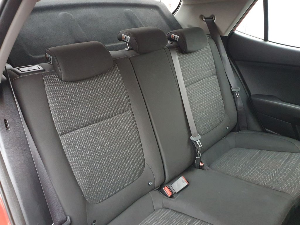 Used Kia Stonic 2018 for sale - 77005426: Photo 10