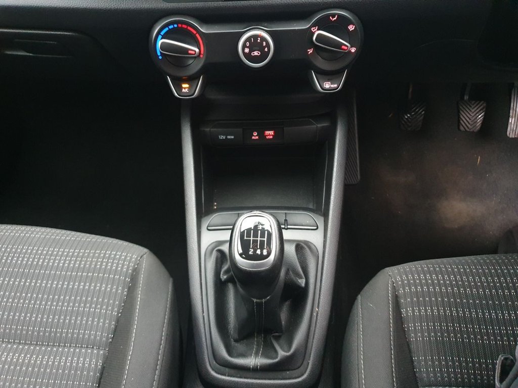 Used Kia Stonic 2018 for sale - 77005426: Photo 20