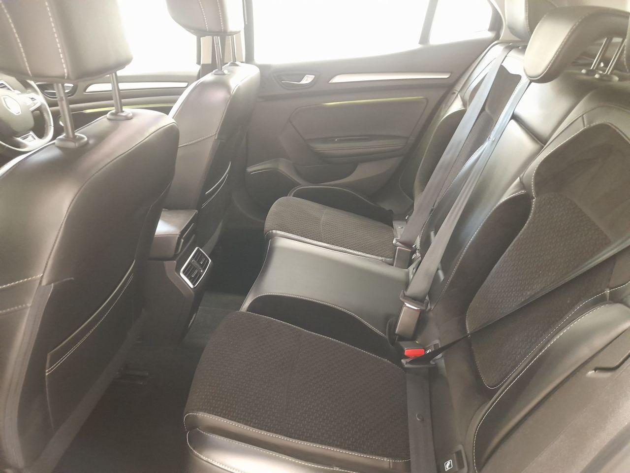 Used Renault Megane 2017 for sale - 76658913: Photo 17